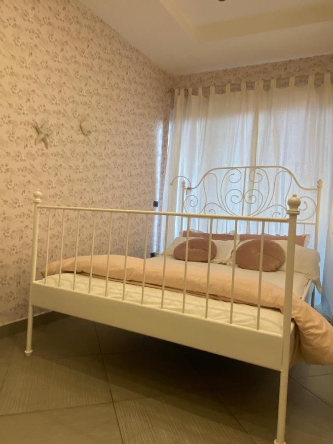Marilyn Appartments Napoli Esterno foto