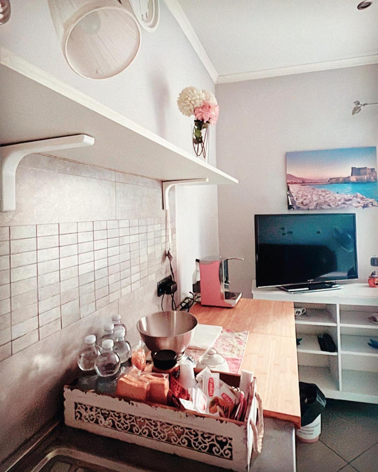 Marilyn Appartments Napoli Esterno foto